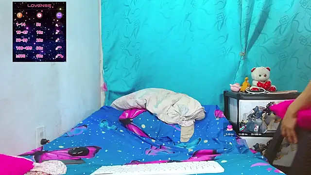 Snapshot of Sofia-bigass chatting on October 11, 2025, 4:33 am Sofia-bigass online show from October 11, 2025, 4:33 am