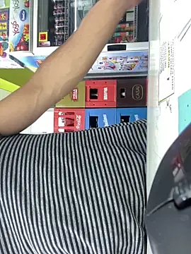 Fran-cisco1509 online show from April 9, 2026, 6:52 am