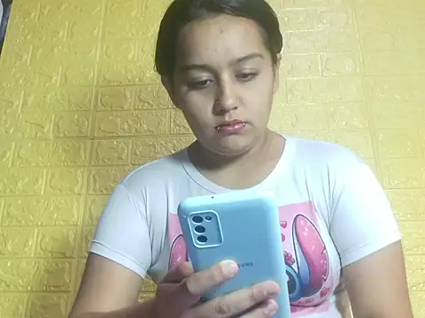 samantadpfisting online show from October 7, 2025, 3:20 pm