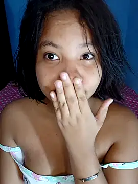 little onixx online show from November 6, 2025, 11:55 am