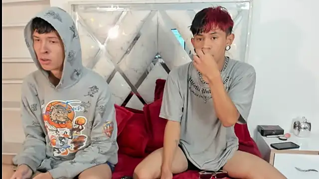 DemianSalvatore online show from October 20, 2025, 2:12 am