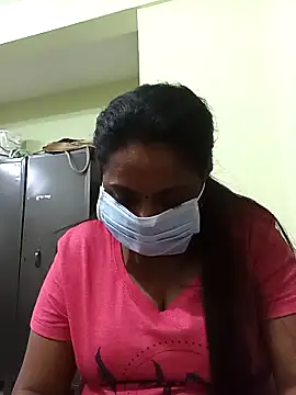 queendivya online show from November 25, 2025, 1:22 pm