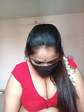 queendivya online show from March 31, 2026, 6:47 am