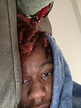 Snapshot of Zayinc chatting on November 10, 2025, 5:34 pm Zayinc online show from November 10, 2025, 5:34 pm