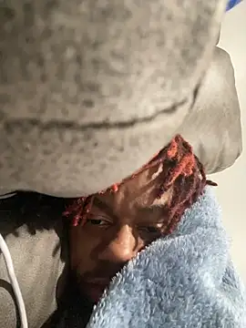 Snapshot of Zayinc chatting on November 13, 2025, 1:10 pm Zayinc online show from November 13, 2025, 1:10 pm