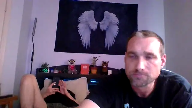 LeeDank online show from December 2, 2025, 7:42 pm