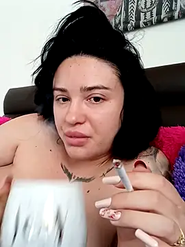 Snapshot of mariabloom9 chatting on November 3, 2025, 7:20 am mariabloom9 online show from November 3, 2025, 7:20 am