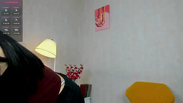  DarknessQueen online show from October 5, 2025, 12:47 pm