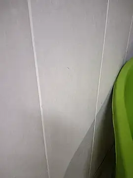 Baby girl67 online show from September 30, 2025, 8:14 pm