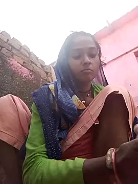 Hot reshmaji online show from February 17, 2026, 3:36 am