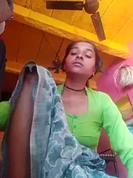 Hot reshmaji online show from March 4, 2026, 6:41 am