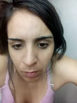 nenalinda69 online show from November 1, 2025, 12:12 am