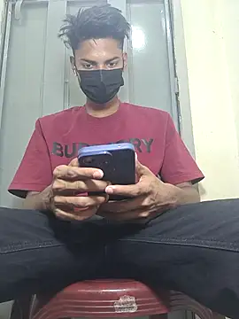 crish09 online show from July 25, 2026, 5:27 am
