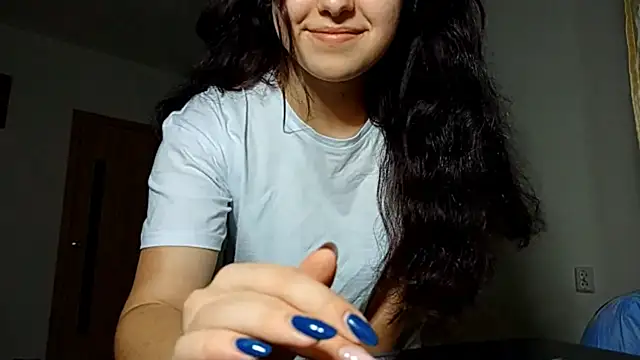 Snapshot of MandaDestiche chatting on September 26, 2025, 3:05 pm MandaDestiche online show from September 26, 2025, 3:05 pm