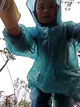 clara-cute online show from November 4, 2025, 12:21 am