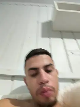 gostosinhosaf online show from February 24, 2026, 3:04 am