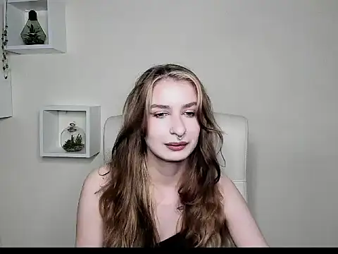 NinaBlond1 online show from October 23, 2025, 5:51 am