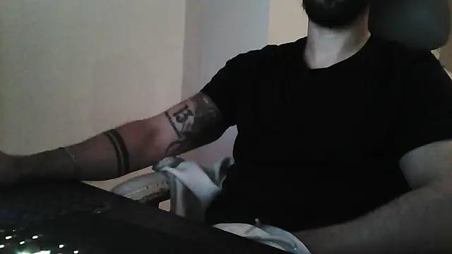 yourfantasy777 online show from February 26, 2026, 7:46 pm