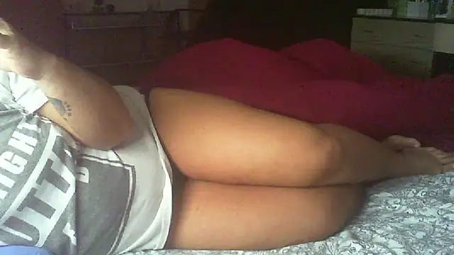 Lauray1 online show from March 2, 2026, 5:08 am