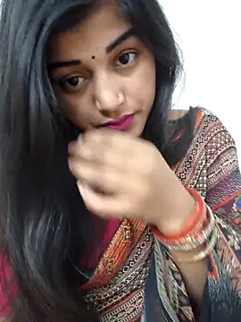 suzika  online show from November 12, 2025, 9:47 pm