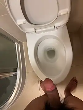 Snapshot of leeyoung_ chatting on October 10, 2025, 3:55 pm leeyoung online show from October 10, 2025, 3:55 pm