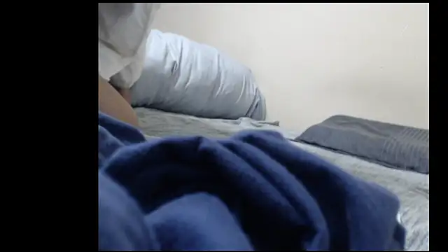 leeyoung  online show from February 26, 2026, 7:51 am