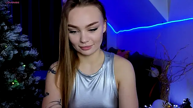 KitsyMoore online show from January 6, 2026, 1:15 pm