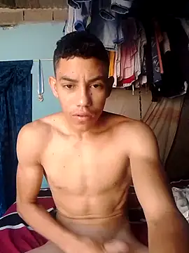 Snapshot of SalariedNudist chatting on October 4, 2025, 3:21 pm SalariedNudist online show from October 4, 2025, 3:21 pm