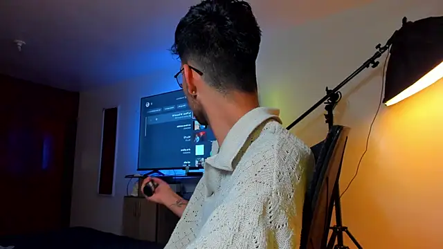 jei coxs online show from September 18, 2025, 5:26 pm