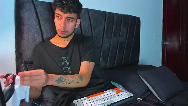 jei coxs online show from October 14, 2025, 5:47 pm