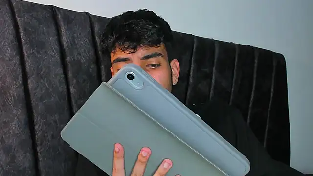 jei coxs online show from October 22, 2025, 11:54 am