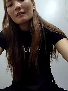 phuongxinhxan online show from October 3, 2025, 2:36 pm