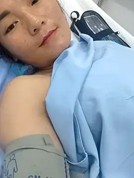 phuongxinhxan online show from October 14, 2025, 1:23 pm