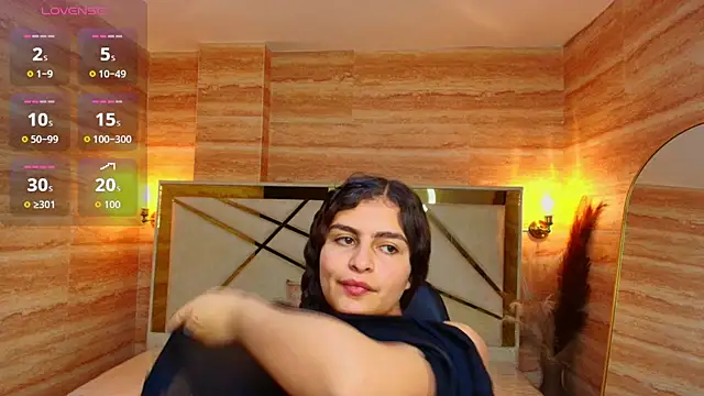 dany r  online show from October 9, 2025, 1:42 pm