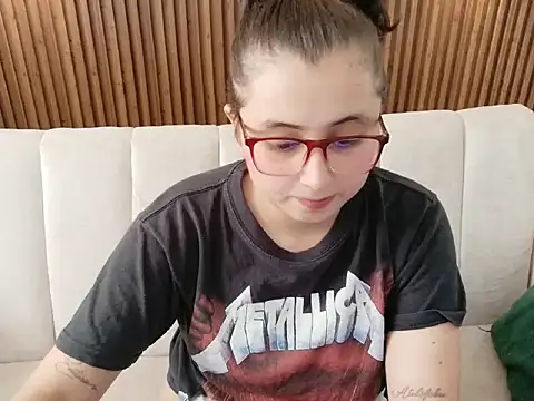 dirty feelena online show from January 14, 2026, 3:17 pm