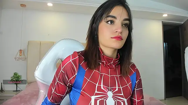 Snapshot of Maddy_Rouse1 chatting on October 11, 2025, 3:28 am Maddy Rouse1 online show from October 11, 2025, 3:28 am