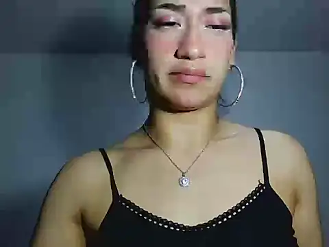 Miia  strog online show from October 10, 2025, 1:59 am