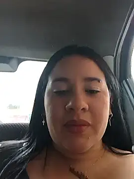 Snapshot of Cloe_27 chatting on October 3, 2025, 6:27 pm Cloe 27 online show from October 3, 2025, 6:27 pm