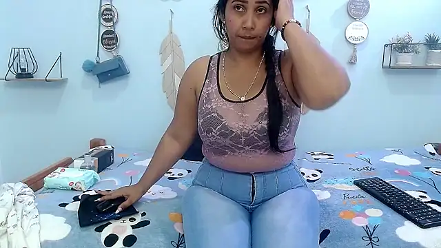 evannesanicol08 online show from October 31, 2025, 2:40 pm