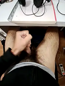 Snapshot of mecumming2 chatting on October 15, 2025, 11:10 am mecumming2 online show from October 15, 2025, 11:10 am