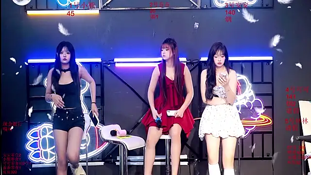 Shinygirls 777 online show from September 30, 2025, 12:37 am