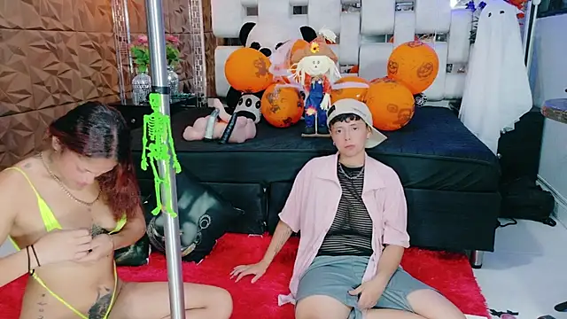 Twindesires online show from October 29, 2025, 5:25 pm