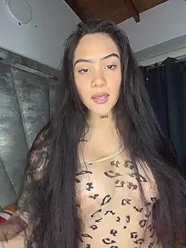 liahouses online show from March 4, 2026, 11:55 pm