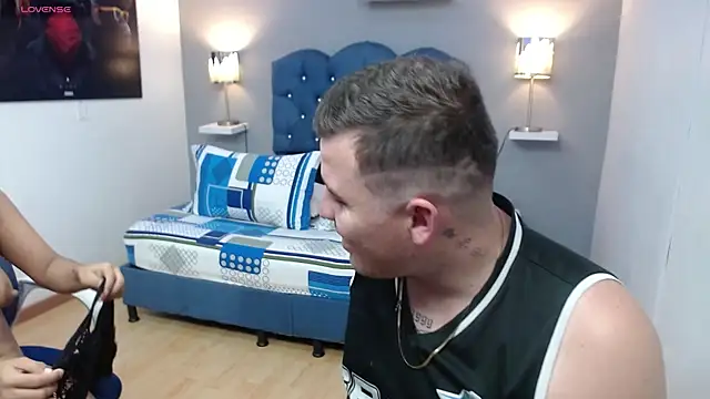 scarlett and justin online show from October 25, 2025, 3:14 am