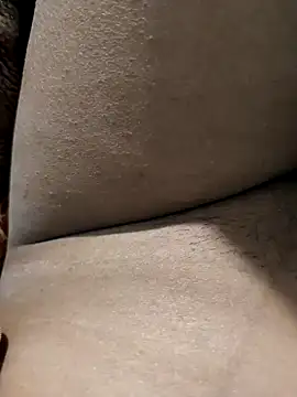 auntybbk online show from November 27, 2025, 5:37 pm