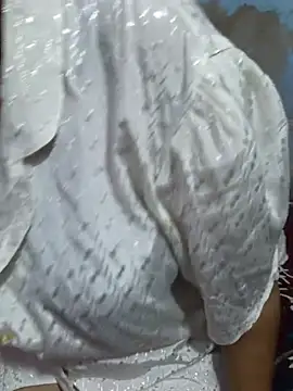 Hey Jully online show from October 2, 2025, 6:59 pm