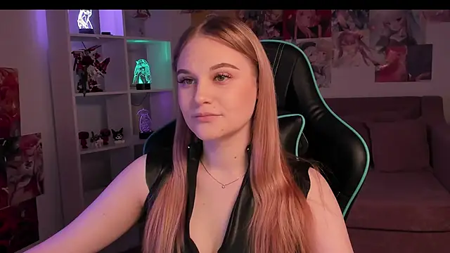 AriaWell online show from November 17, 2025, 6:14 pm