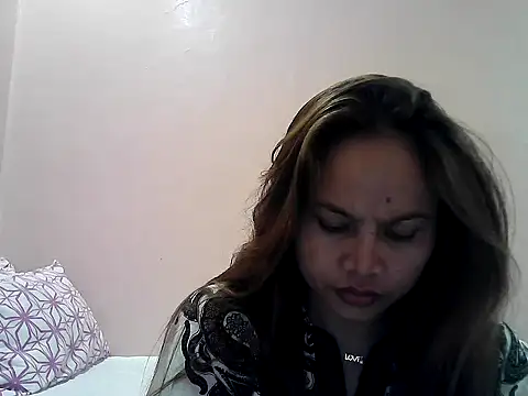 Amarrahlyn online show from October 25, 2025, 9:50 am