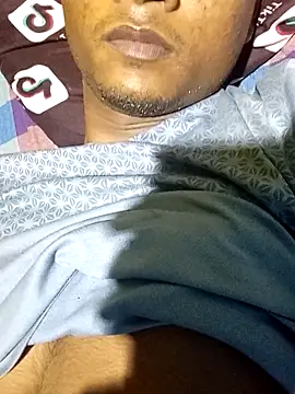 Snapshot of ashenerantha chatting on November 27, 2025, 5:20 am ashenerantha online show from November 27, 2025, 5:20 am