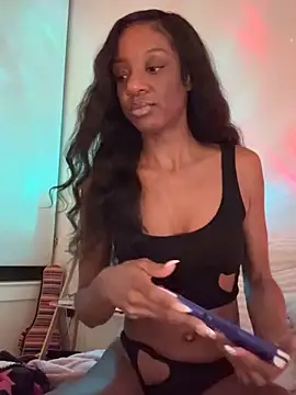 LoveDreaux online show from December 5, 2025, 5:49 am